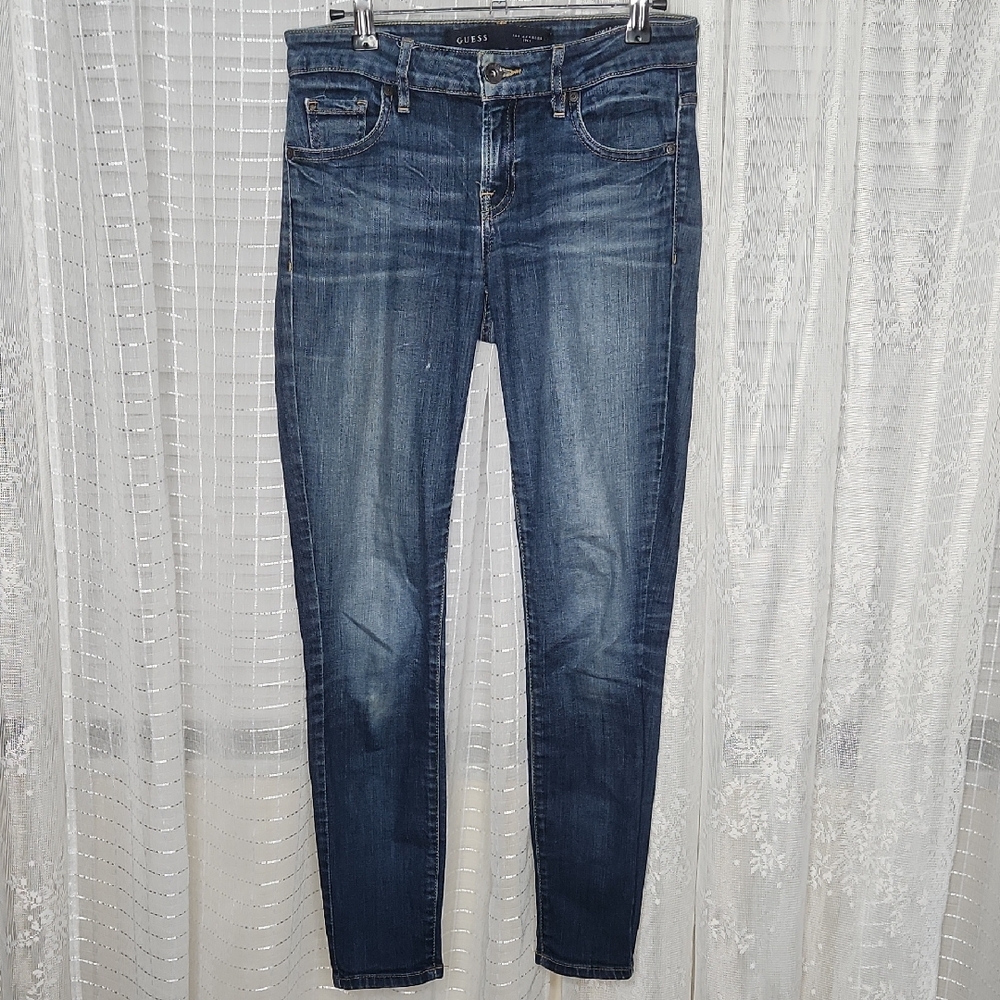 Guess Power Curvy Mid Medium Wash Skinny Jeans Women's Sz27